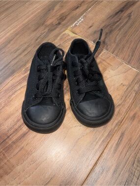 Converse All Stars Solid Black Chuck Taylors Toddler 5 Unisex